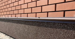 Облицовка цоколя керамогранитом в Белорецке в октябре
