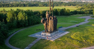 Благоустройство памятников в Белорецке от 912 руб. – компания ТротуарнаяПлитка