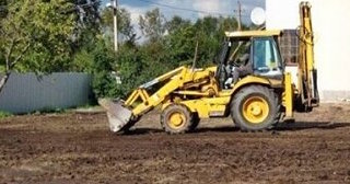 Выравнивание рельефа в Белорецке в октябре
